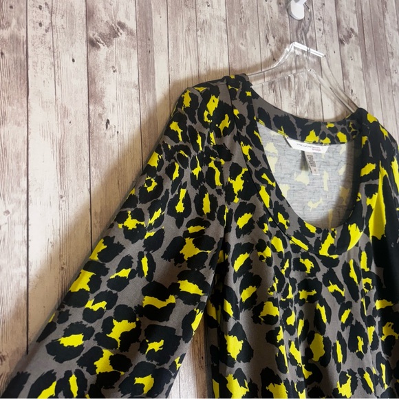 Diane von Furstenberg 'Laetitia' Silk Jersey Dress - Picture 4 of 8